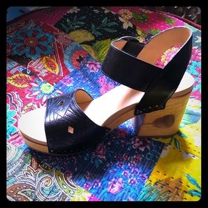 NIB - Dansko Odele Clog Sandal